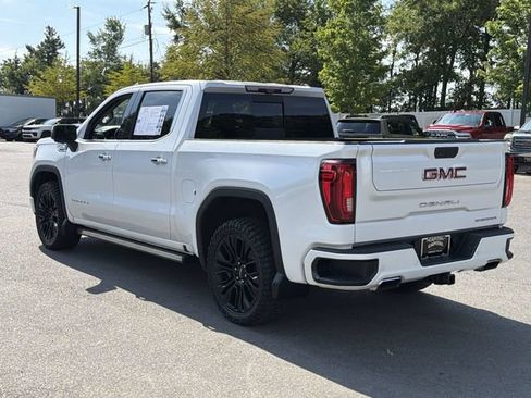 Used 2020 GMC Sierra 1500 Denali w/ Denali Ultimate Package AWD/4WD image 11