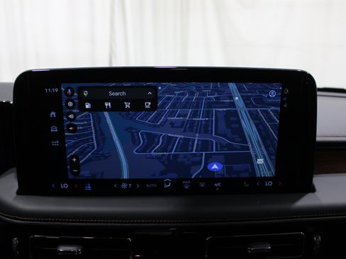 Used 2025 Lincoln Aviator Black Label AWD/4WD image 18