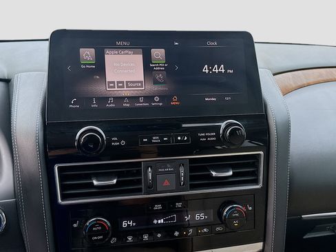 Used 2022 Nissan Armada SL image 12