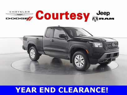 Used 2022 Nissan Frontier SV w/ Technology Package