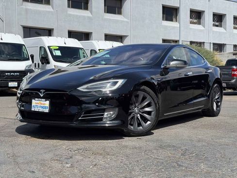 Used 2020 Tesla Model S AWD image 2