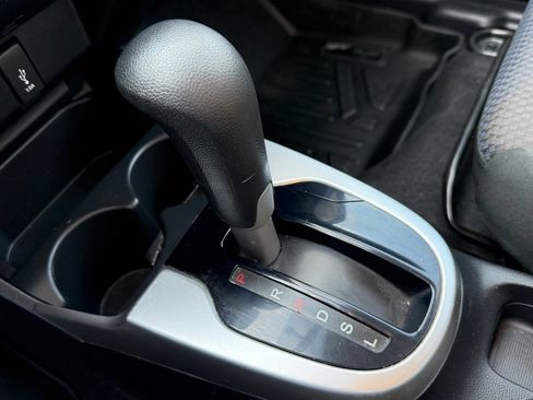 Used 2020 Honda Fit LX image 17