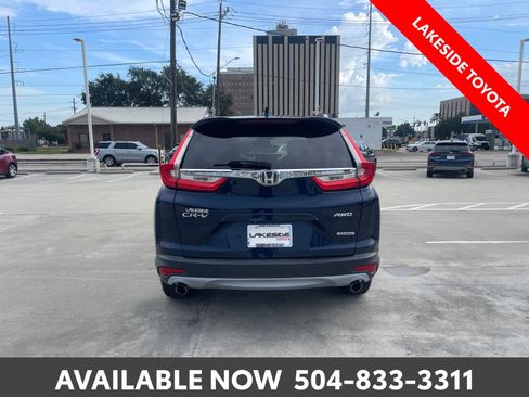 Used 2018 Honda CR-V Touring image 4