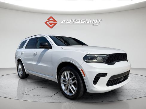 Used 2023 Dodge Durango GT AWD/4WD image 13