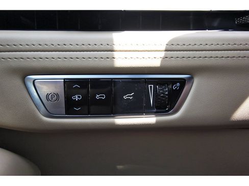 Certified 2026 Cadillac Escalade IQL Luxury AWD/4WD image 20