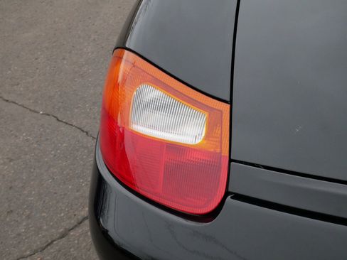 Used 1997 Porsche Boxster image 17