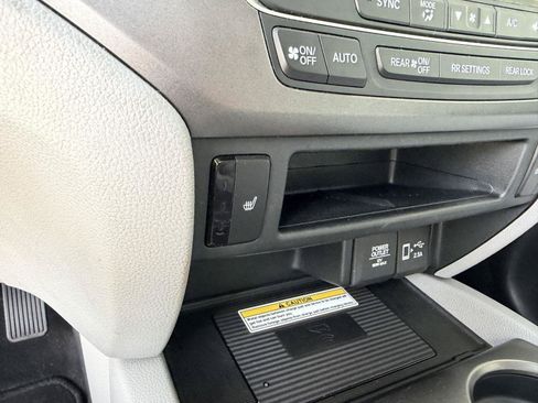 Used 2021 Honda Pilot Special Edition image 29