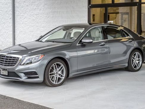 Used 2017 Mercedes-Benz S 550 4MATIC Sedan image 6