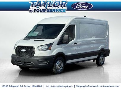New 2026 Ford Transit 250 148 Medium Roof Extended AWD w/ Load Area Protection Package