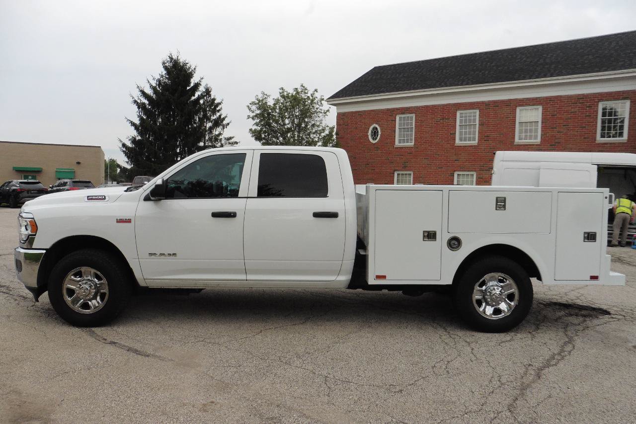 Used 2022 RAM 2500 Tradesman w/ Chrome Appearance Group RWD image 22