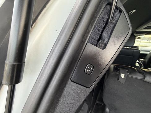 Used 2019 Dodge Grand Caravan GT FWD image 44