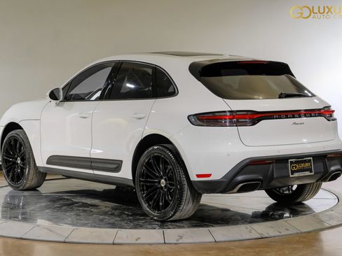 Used 2024 Porsche Macan w/ Premium Plus Package AWD/4WD image 12