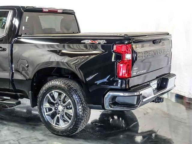 Certified 2023 Chevrolet Silverado 1500 LT AWD/4WD image 10
