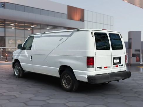 Used 2013 Ford E-150 and Econoline 150 RWD image 4