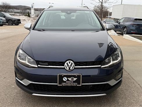 Used 2019 Volkswagen Golf Alltrack SE image 9