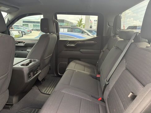 Used 2023 Chevrolet Silverado 1500 LT RWD image 12
