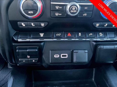 Used 2023 GMC Sierra 2500 AT4 w/ Gooseneck/5TH Wheel Package AWD/4WD image 34