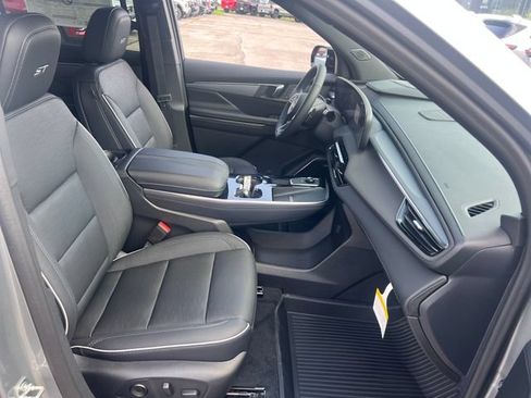 New 2026 Buick Enclave Sport Touring w/ Power Package FWD image 15