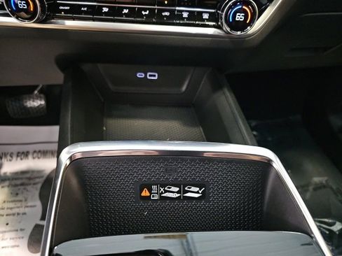 Used 2026 Chevrolet Equinox LT w/ Convenience Package II image 22