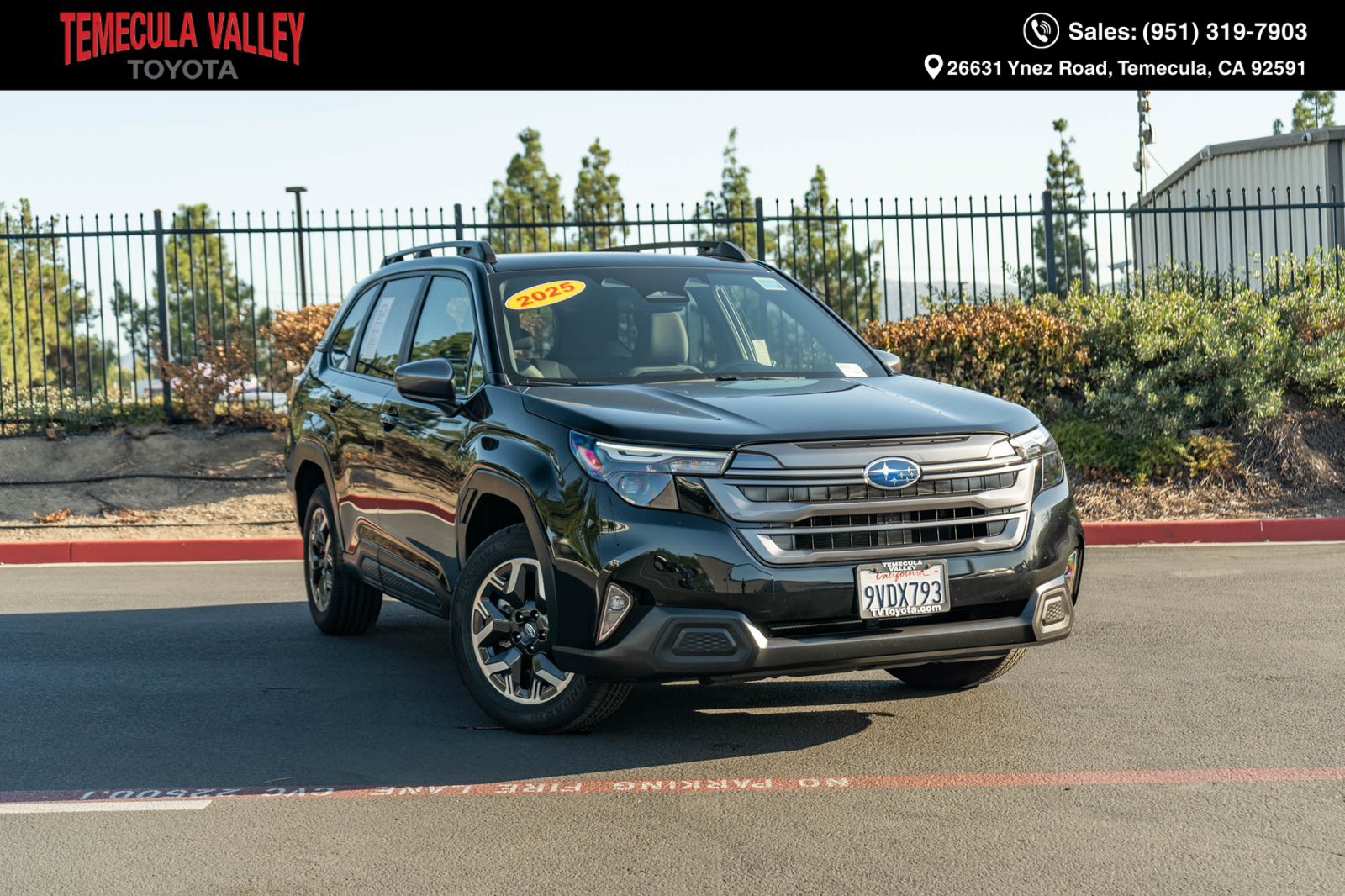 Used 2025 Subaru Forester Premium w/ Convenience Package #1 AWD/4WD image 1