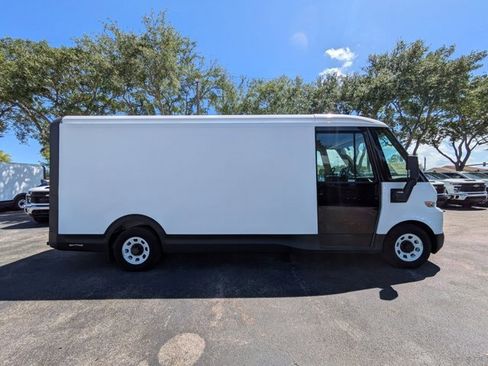 Used 2024 Chevrolet Brightdrop 600 w/ Battery Pack, Max Range AWD/4WD image 4