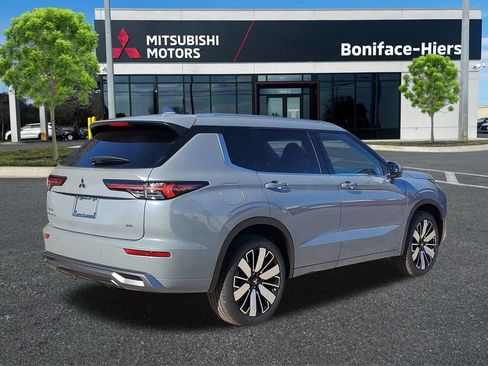 New 2026 Mitsubishi Outlander SEL FWD image 4