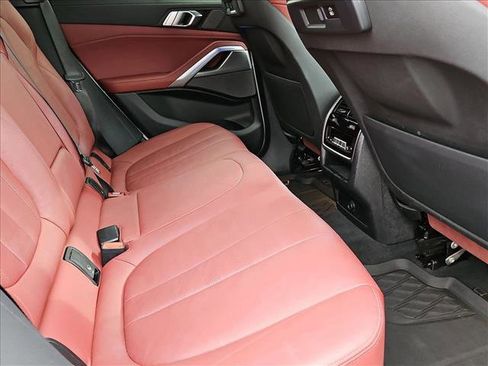 Used 2020 BMW X6 xDrive40i w/ Executive Package image 21