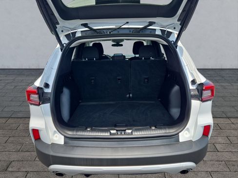 Used 2023 Ford Escape Active AWD/4WD image 25