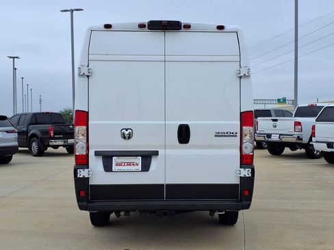 Used 2026 RAM ProMaster 3500 w/ Quick Order Package 22G SLT FWD image 6