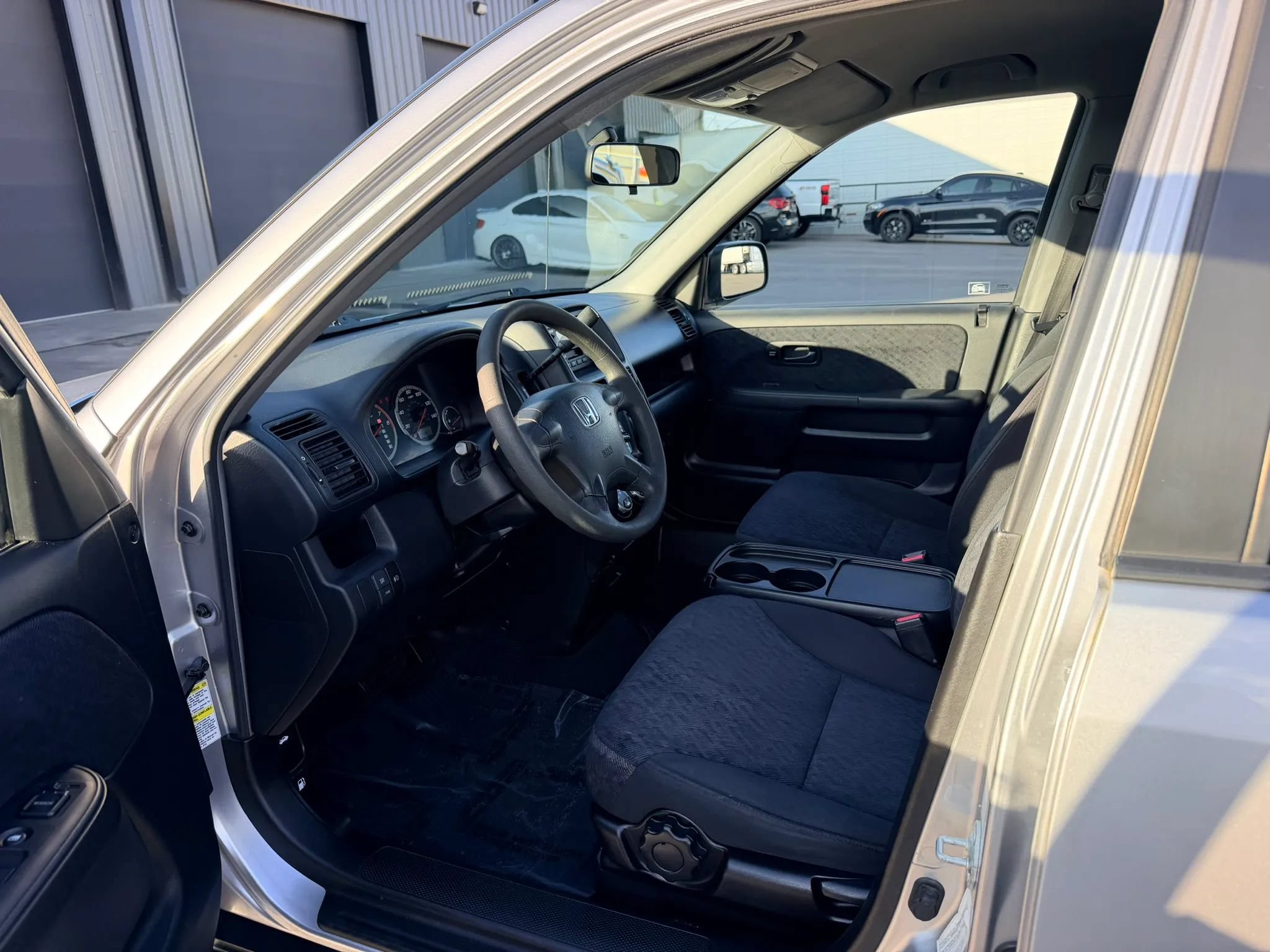 Used 2006 Honda CR-V LX image 9