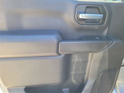 Certified 2024 Chevrolet Silverado 1500 Custom image 10