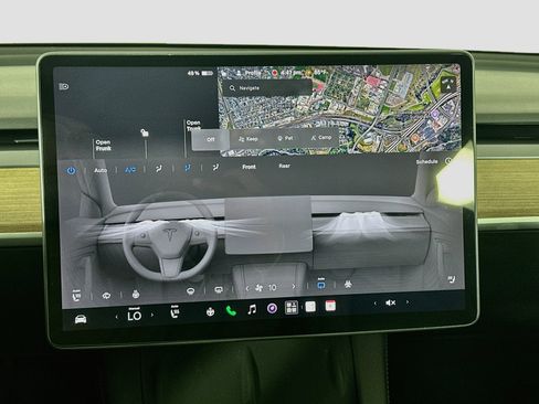 Used 2022 Tesla Model Y Long Range AWD/4WD image 23