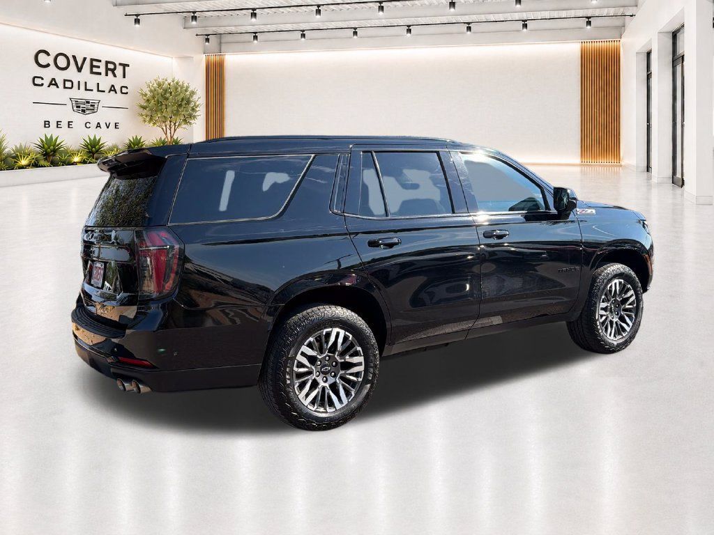 Used 2025 Chevrolet Tahoe Z71 AWD/4WD image 10