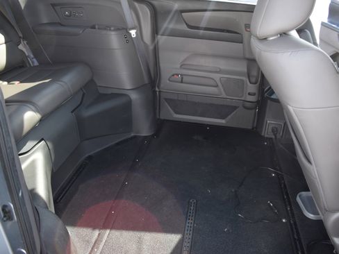 Used 2016 Honda Odyssey EX-L image 28