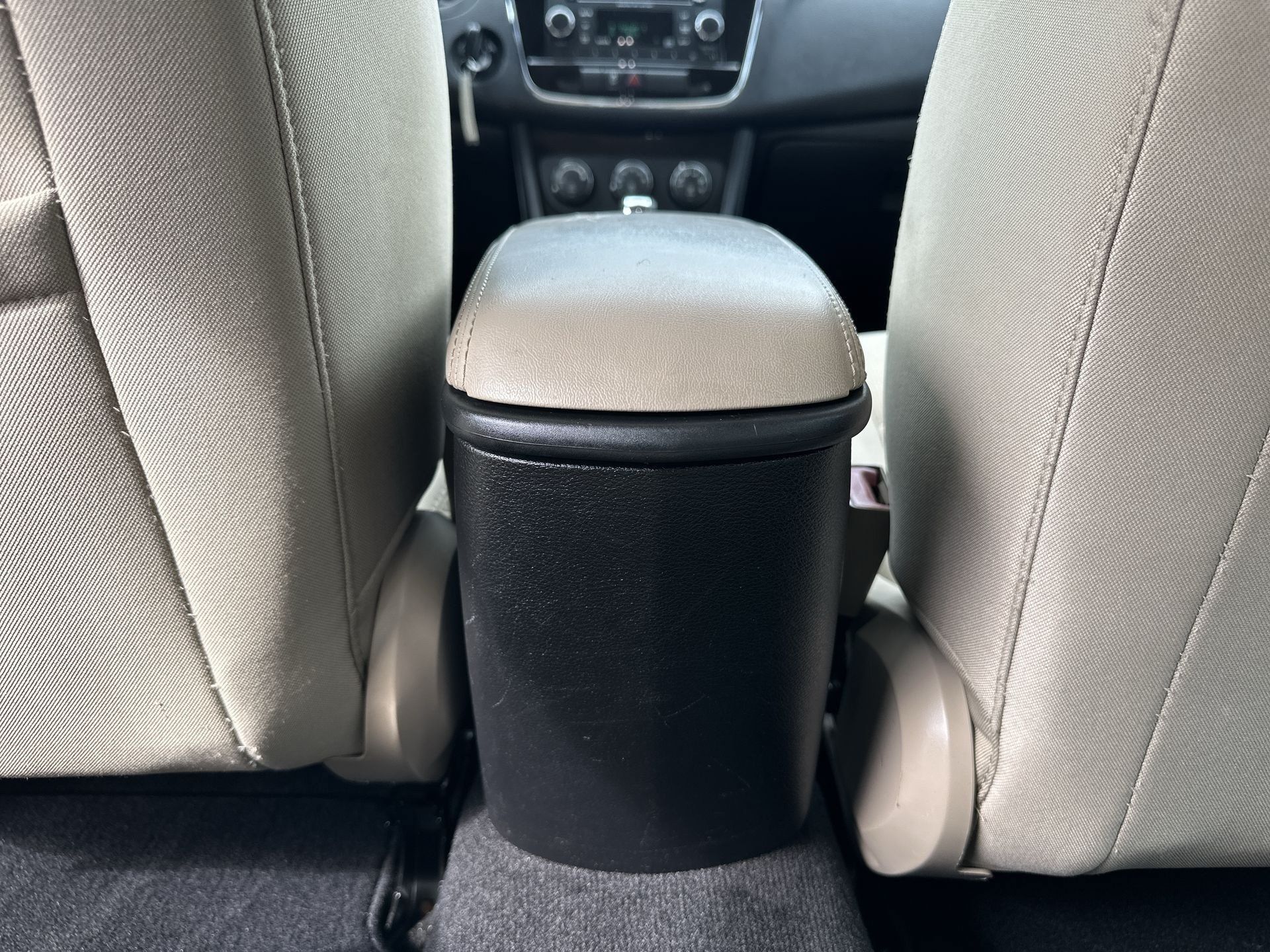 Used 2013 Chrysler 200 Touring FWD image 19