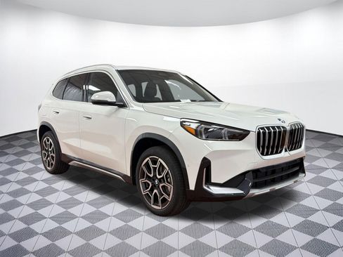 Used 2026 BMW X1 xDrive28i w/ Technology Package AWD/4WD image 6