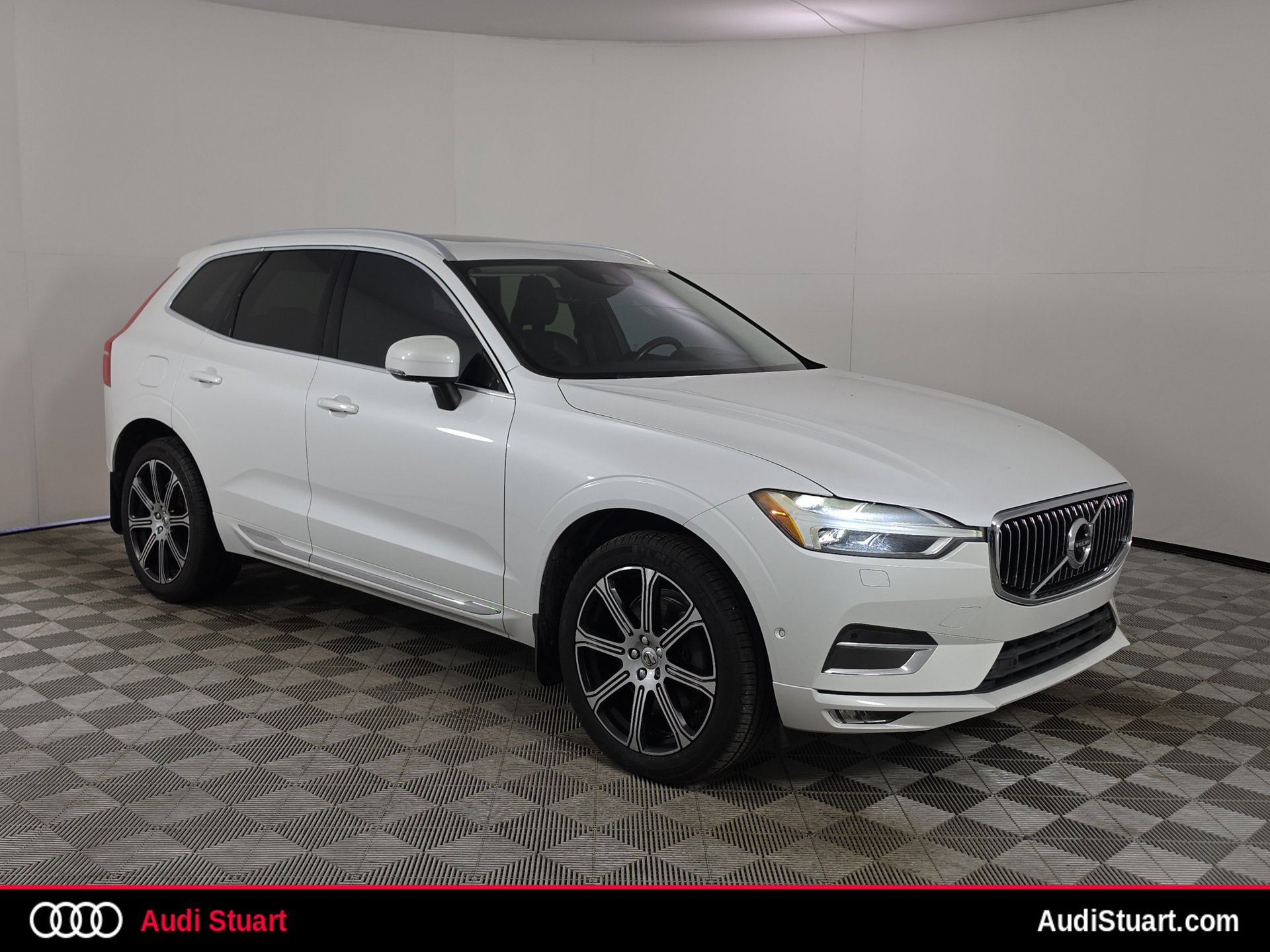 Used 2018 Volvo XC60 T6 Inscription w/ Convenience Package AWD/4WD 360° Tour