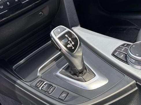Used 2018 BMW 330i xDrive Sedan AWD/4WD image 38
