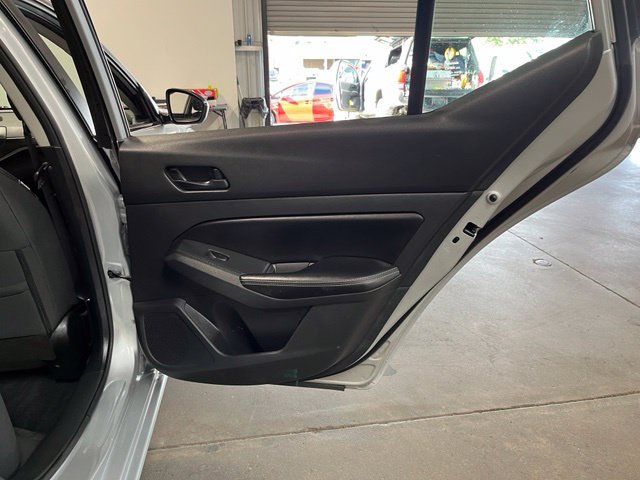 Used 2024 Nissan Altima 2.5 SV FWD image 16
