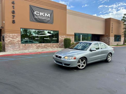 Used 2007 Volvo S60 R AWD/4WD image 2