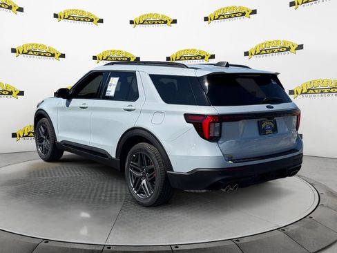 New 2026 Ford Explorer ST RWD image 3