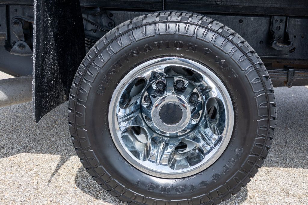 Used 2018 GMC Sierra 3500 4x4 Crew Cab w/ Sierra Convenience Package image 21