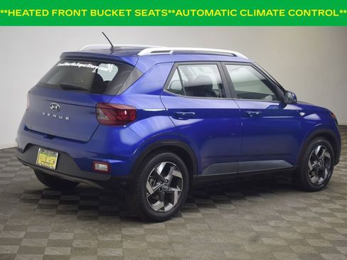 Used 2023 Hyundai Venue Limited w/ Cargo Package FWD image 8