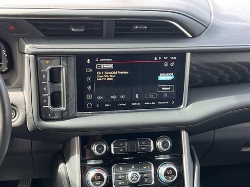 Used 2023 GMC Yukon XL Denali w/ Denali Reserve Package image 16