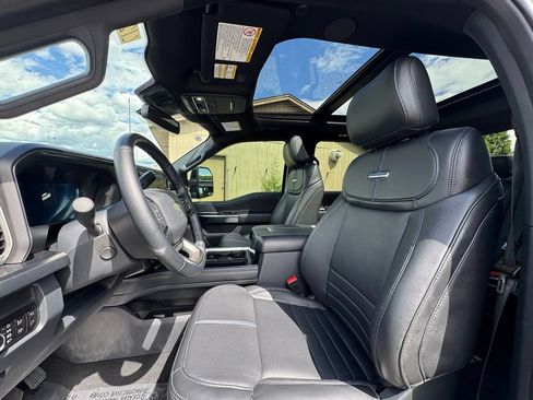 Used 2025 Ford F250 Platinum AWD/4WD image 22