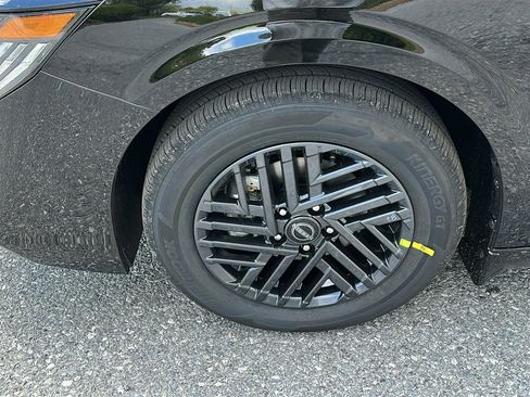 New 2026 Nissan Sentra SV image 7