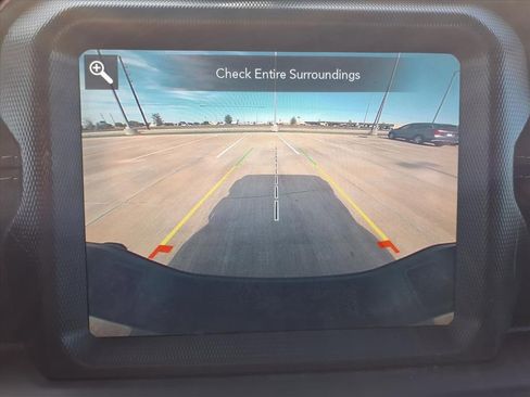 Used 2020 Jeep Gladiator Overland image 5