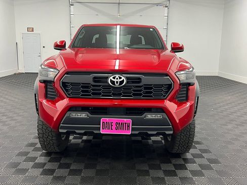 Used 2024 Toyota Tacoma TRD Off-Road AWD/4WD image 5