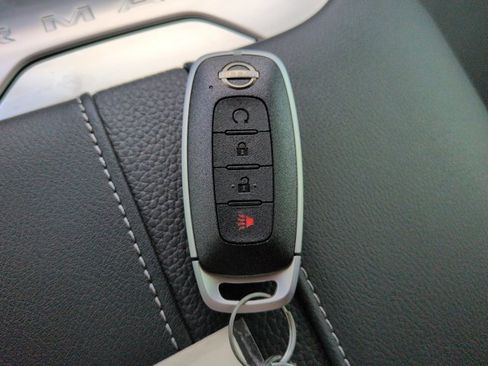 Used 2026 Nissan Armada SV AWD/4WD image 30