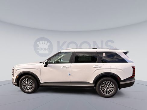 New 2026 Hyundai Palisade SEL FWD image 2